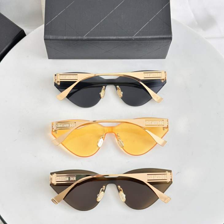 Picture of Dior Sunglasses _SKUfw77643984fw